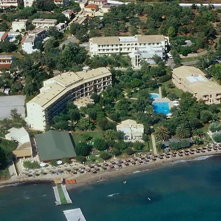 ホテル Delfinia 4*