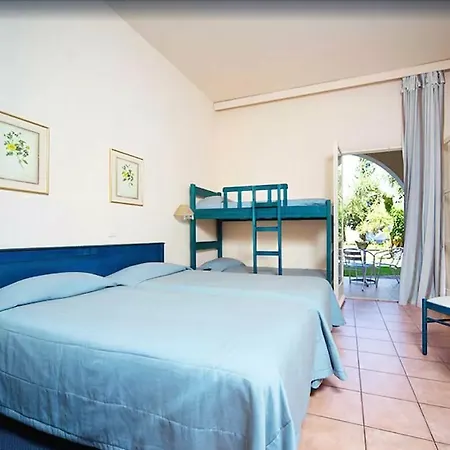 Delfinia 4* モライティカ